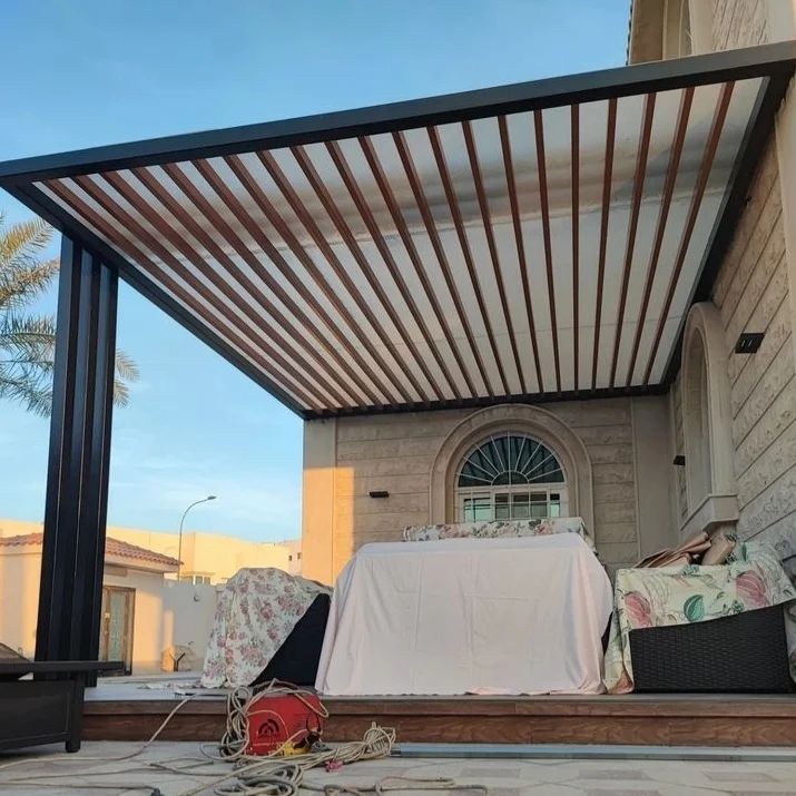 مظلات وسواتر قوية